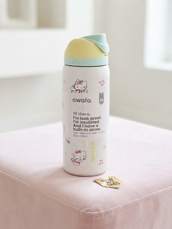 owala Other - Owala 32oz Insulated Water Bottle white Built-in Straw hello kitty viral blue